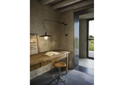 Picture of MERIDIANA - WALL DESIGN LAMP WITH ARM