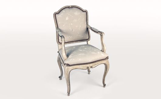 Picture of LOUIS XV DINING ARM CHAIR